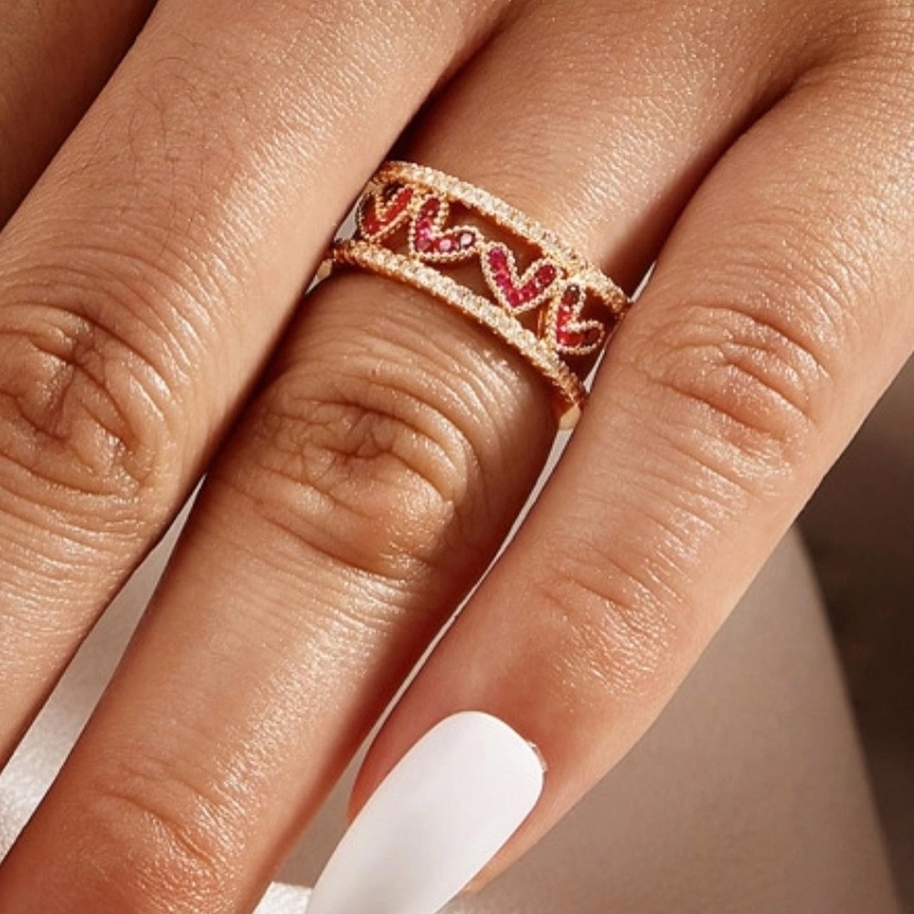 Adjustable Gorgeous Heart Rhinestone Ring